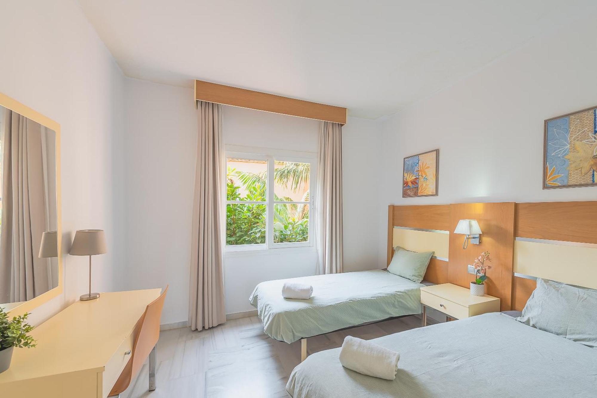 Skysea Holidays Riviera Del Sol Малага Екстериор снимка